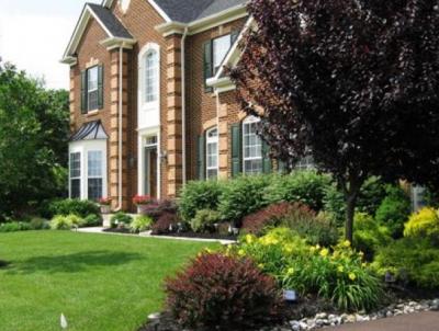 Chester Springs landscaped front yard. Chester Springs landscaped front yard.
