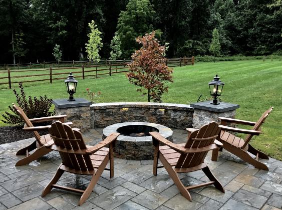 Downington, PA patio and fire pit using Techo Bloc 60 pavers.