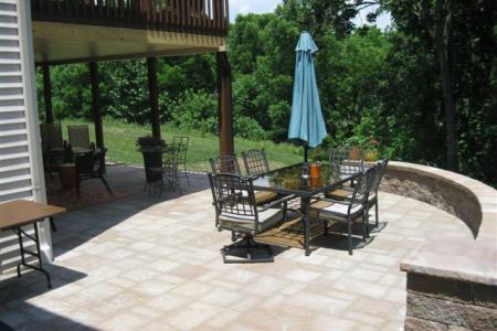 This Birdsboro, Pa paver patio is enclosed with a wonderful sitting wall.