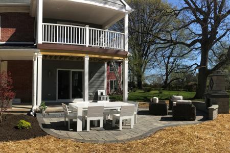 Phoenixville PA patio with blocks and firepit